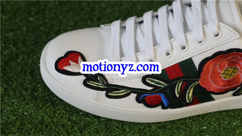 GC Ace Embroidered Low Top Sneaker Flower